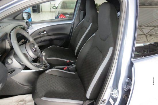 Toyota Aygo X   1.0 VVT-i Team D (EURO 6d)