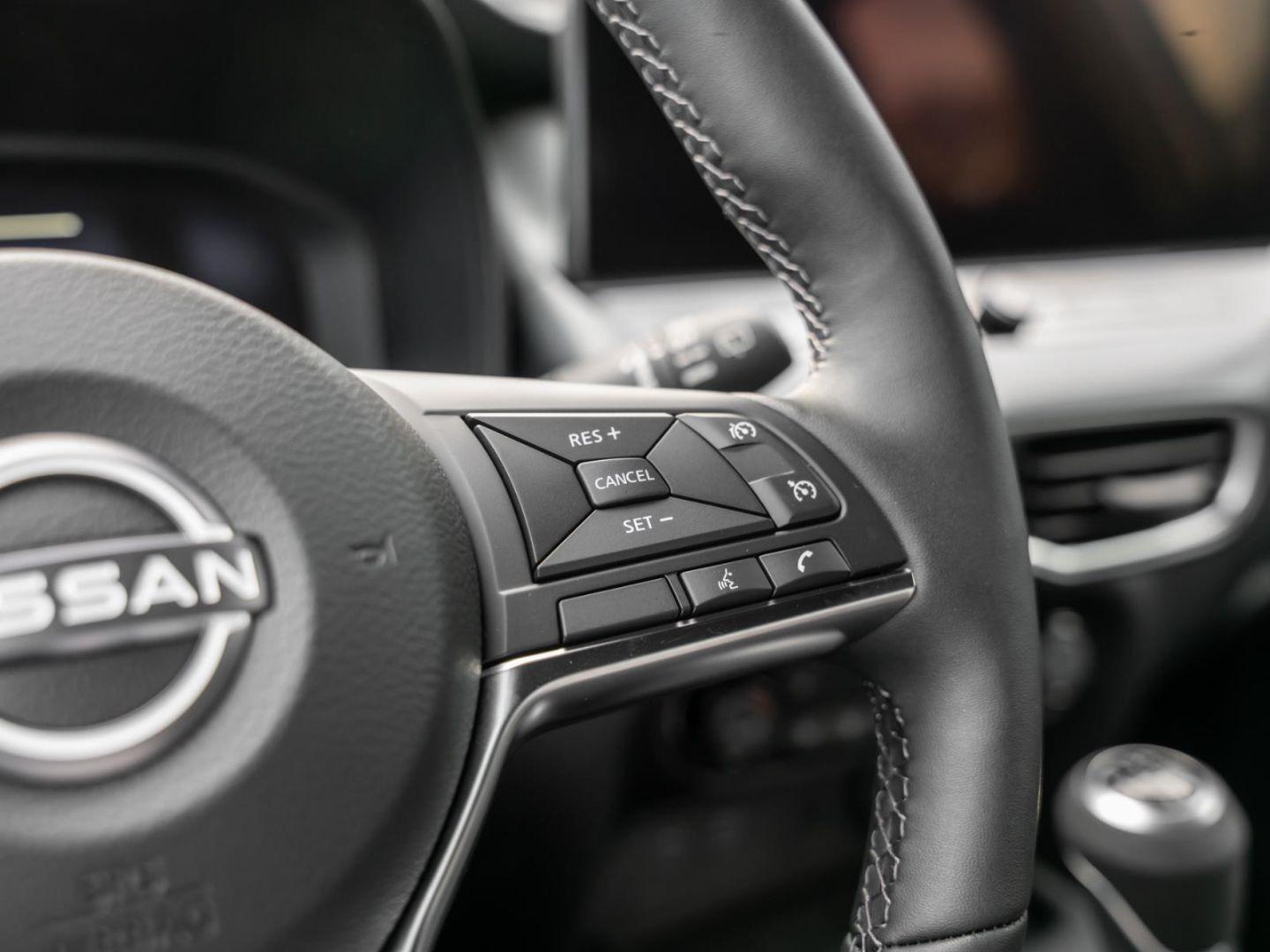 Nissan Qashqai Tekna e-Power PGD + + Ganzjahresreifen