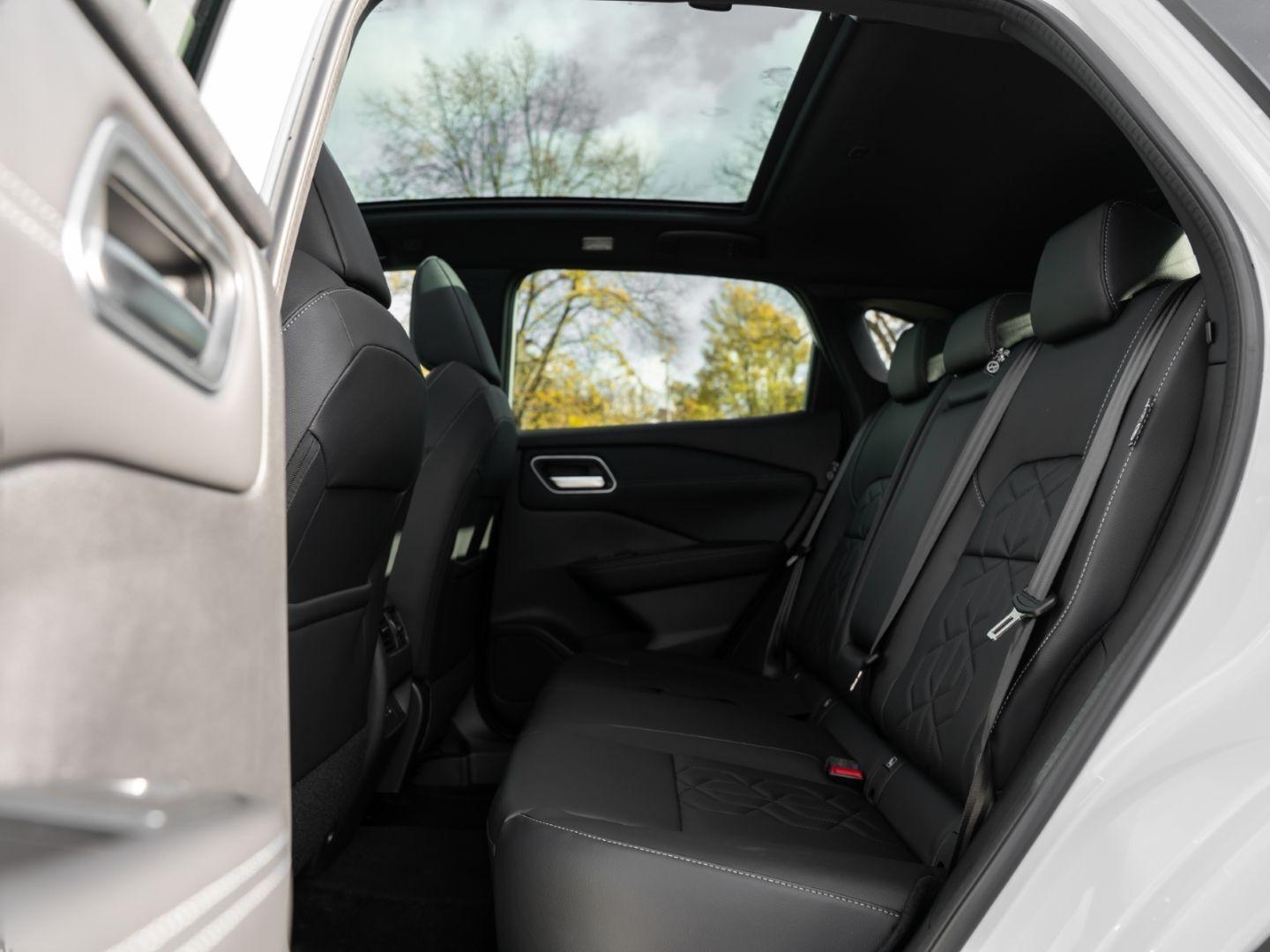 Nissan Qashqai Tekna e-Power PGD + + Ganzjahresreifen