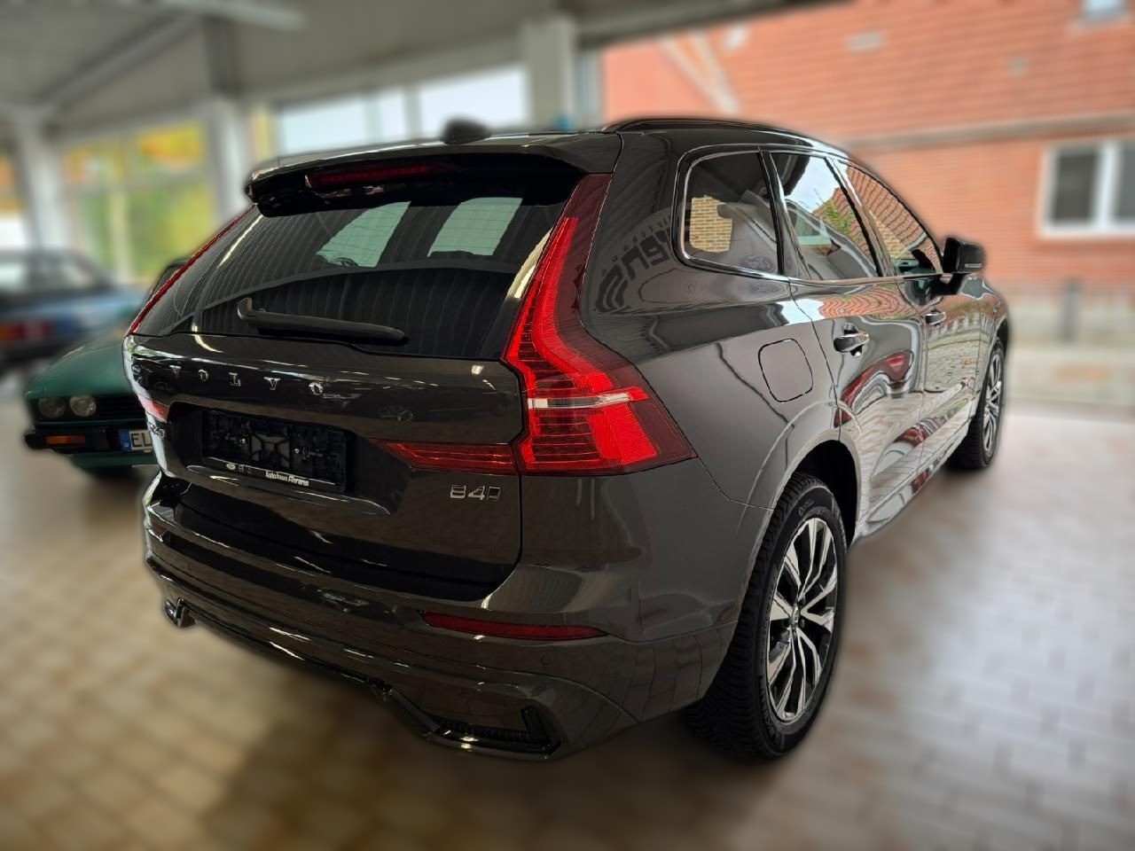 Volvo XC60 Plus Dark AWD