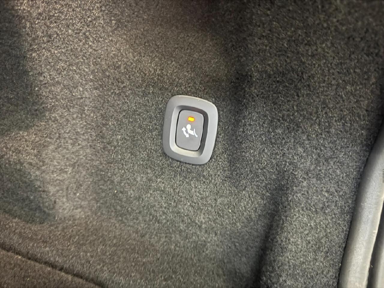 Volvo XC60 XC60 Plus Dark AWD *AHK-H&K-Standhzg*