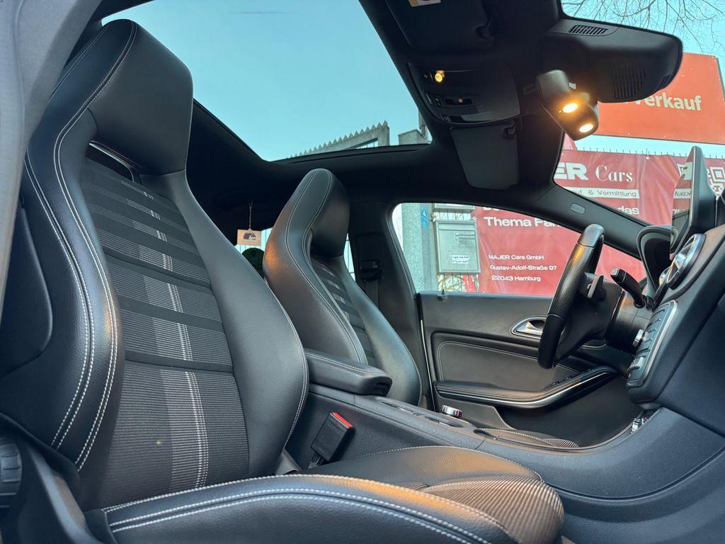 Mercedes-Benz CLA 180 *PANO*LED*CARPLAY*CAM*NAVI
