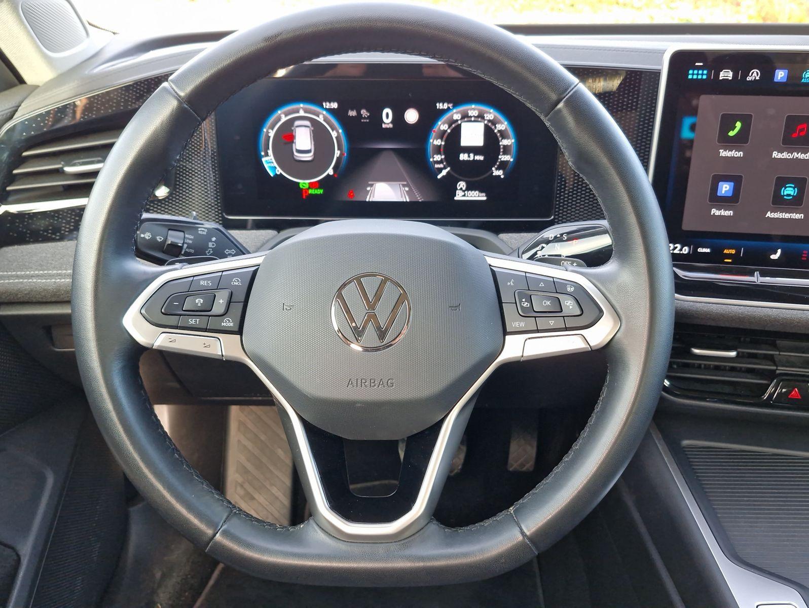 Volkswagen Passat Variant neues Modell 1.5 eTSI DSG Navi LE