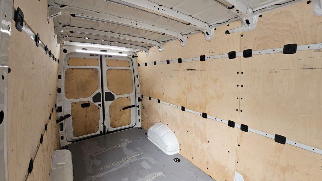 Volkswagen Crafter Kasten 35 Lang Hoch Kamera Klima PDC 1Hd