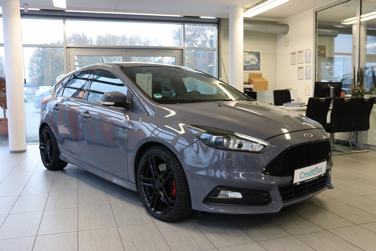Ford Focus ST 2.0 Lim.*Kamera*DAB*