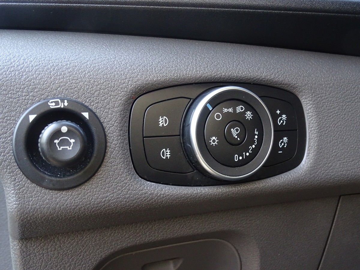 Ford Transit 2.0 Ecoblue 310 L2 Trend Navi