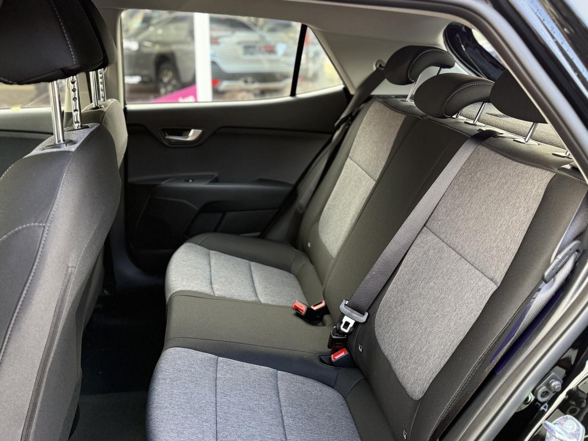 Kia Stonic 1,0 T-GDI Automatik (Auch andere Farben)