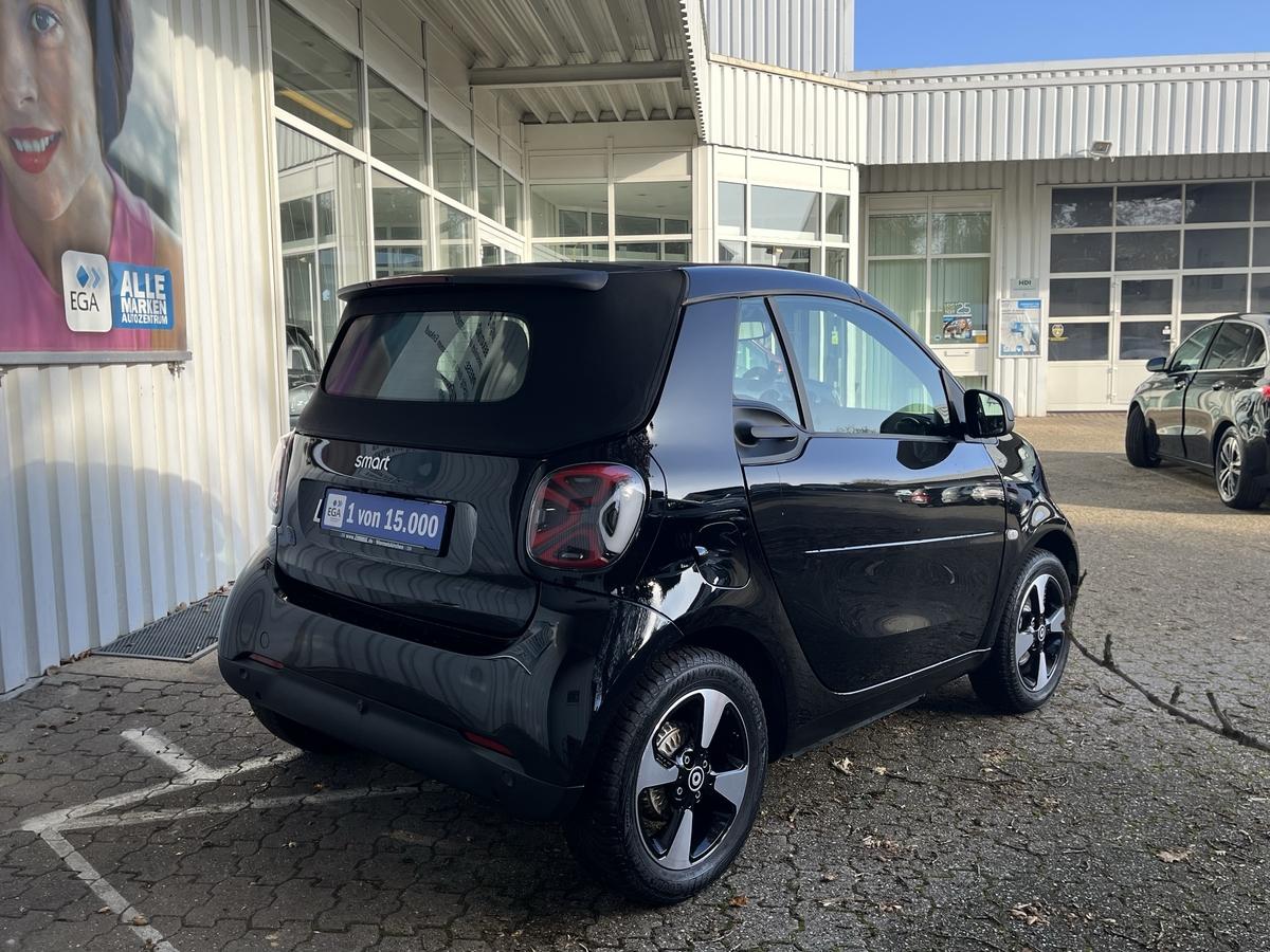 Smart ForTwo EQ cabrio*EXCLUSIVE*22kW*CAM*MEDIA*ALU*ALLW*LED*SHZ*