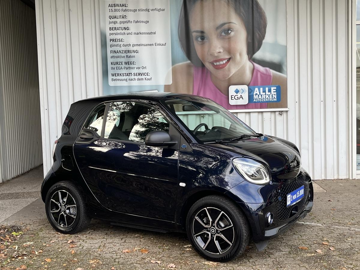 Smart ForTwo EQ*EXCLUSIVE*22kW*PANORAMA*MEDIA*SHZ*CAM*PDC*LED*JBL*