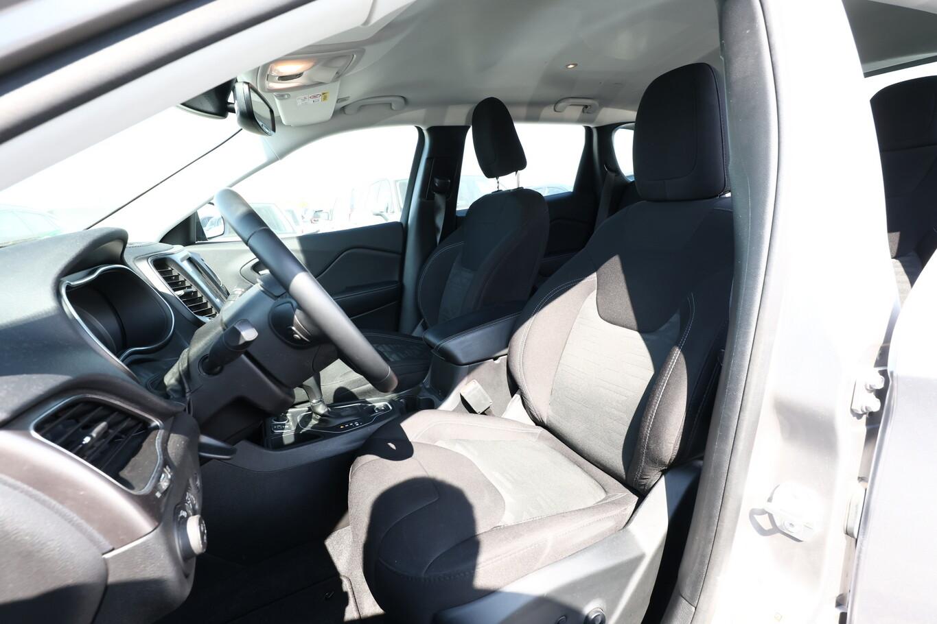 Jeep Cherokee 2,2 M-Jet 195 AUT Edizione LED Nav Kam