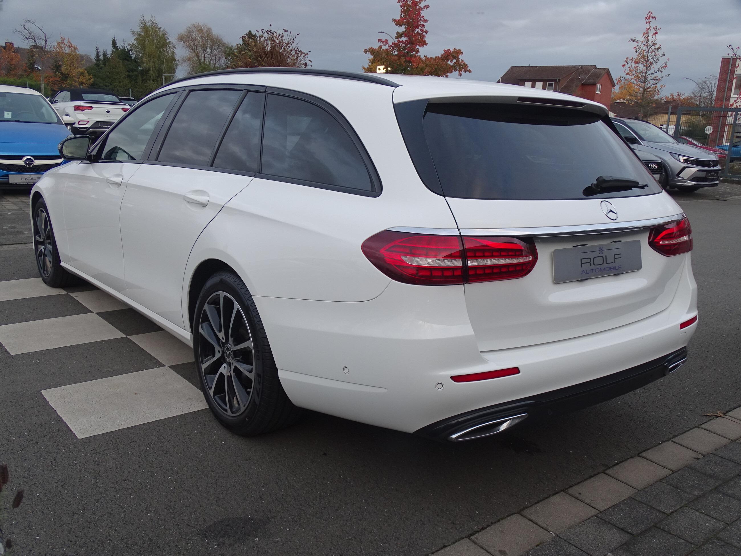 Mercedes-Benz E 200 d*DCT*NAVI*LED*DAB*NIGHT PAKET*SHZG*RFK*