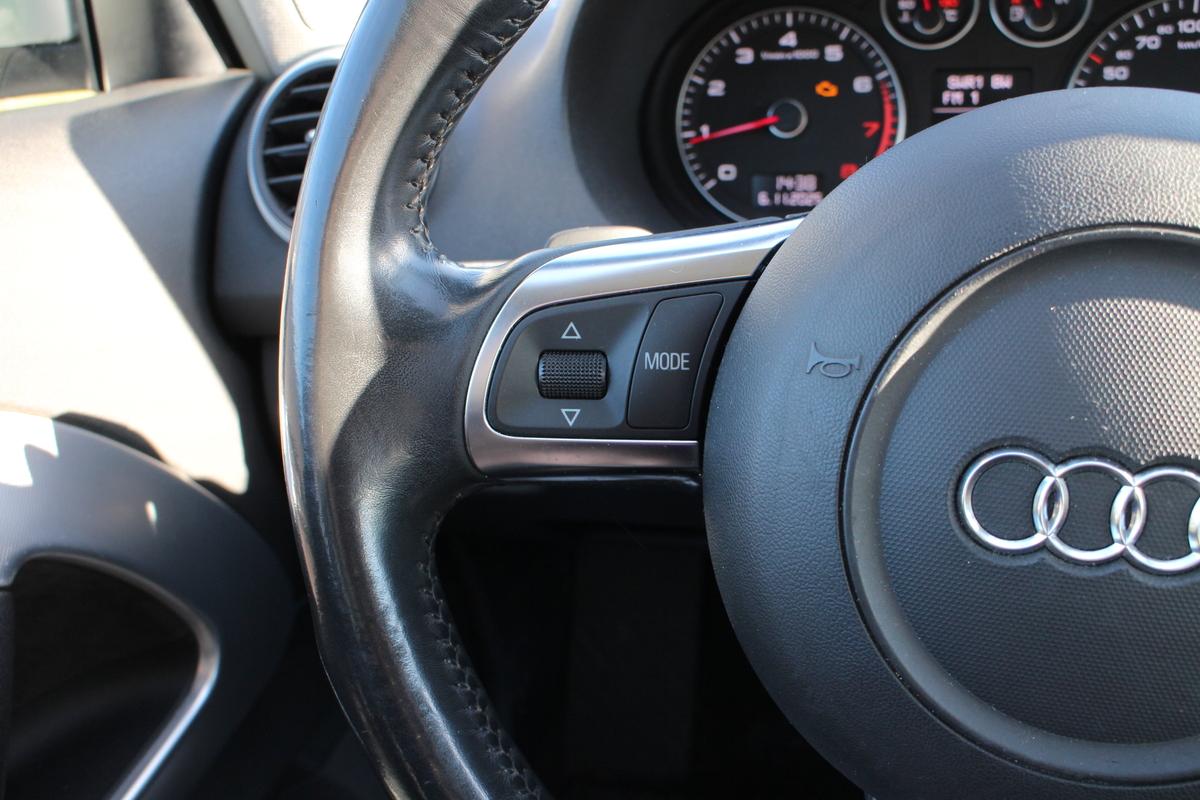 Audi A3 2.0 TFSI Ambition quattro *Bluetooth*Schiebedach*