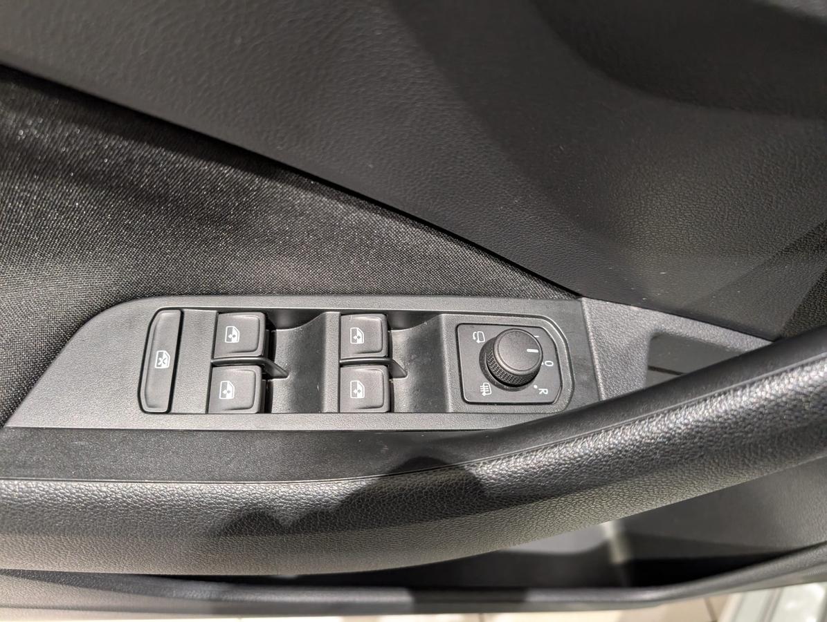 Skoda Scala Selection AHK Garantie Kamera