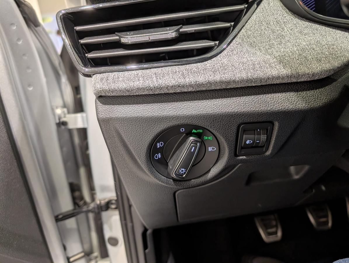 Skoda Scala Selection AHK Garantie Kamera