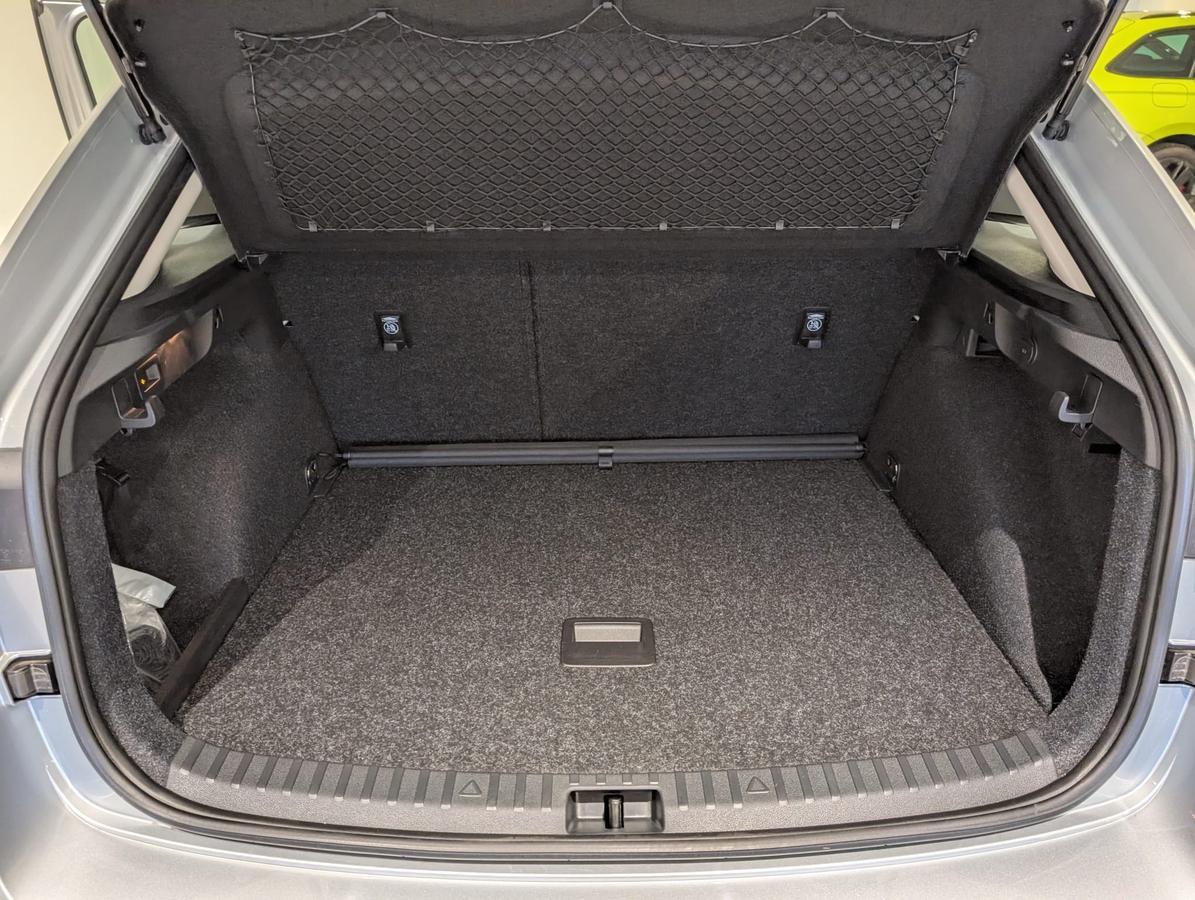 Skoda Scala Selection AHK Garantie Kamera