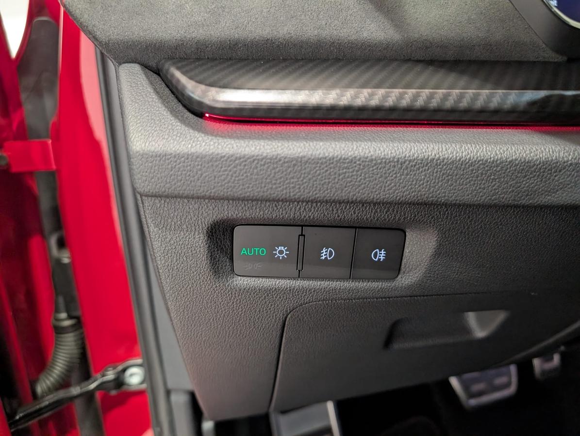 Skoda Octavia Combi RS iV  AHK NAVI MATRIX Garantie 