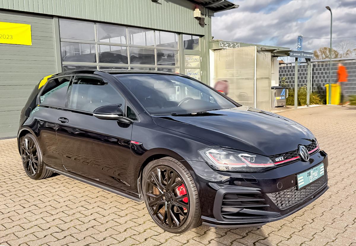 Volkswagen Golf GTI 2.0 TSI BMT.ACC.NAVI.LED