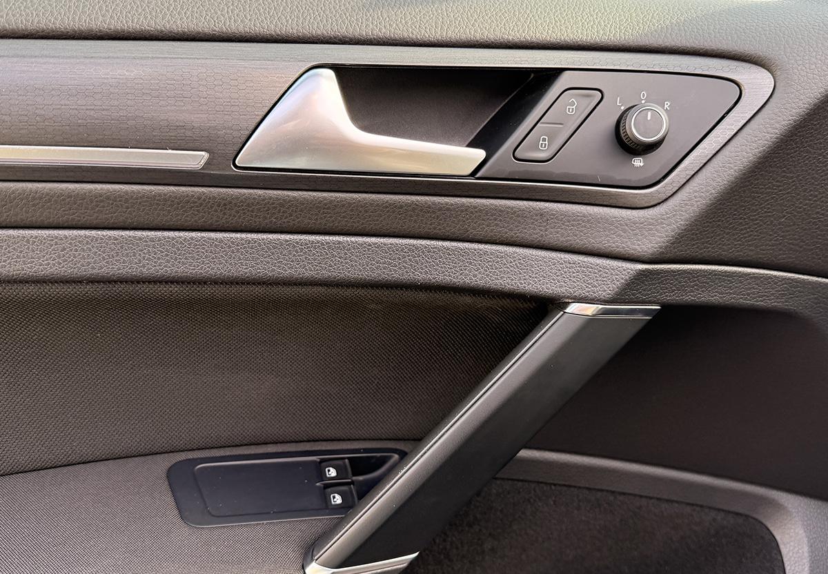 Volkswagen Golf GTI 2.0 TSI BMT.ACC.NAVI.LED