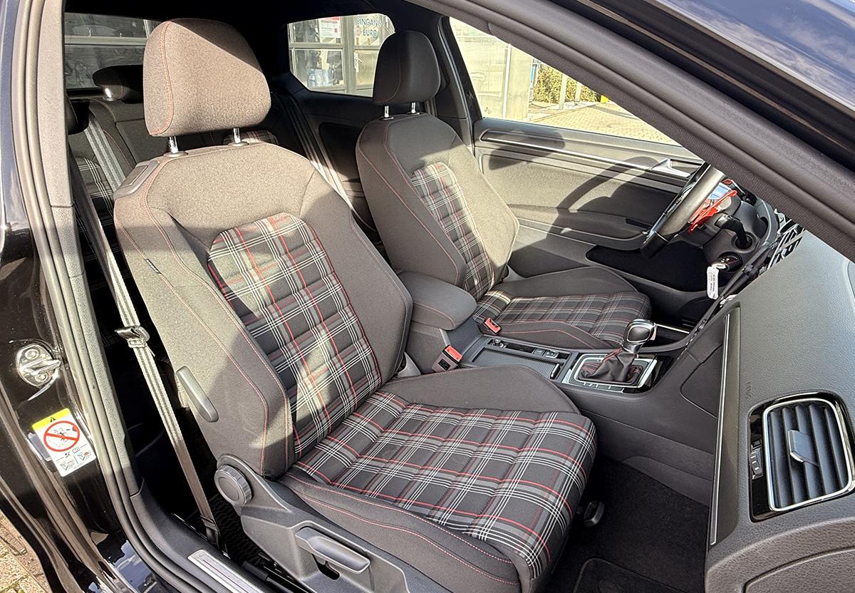 Volkswagen Golf GTI 2.0 TSI BMT.ACC.NAVI.LED