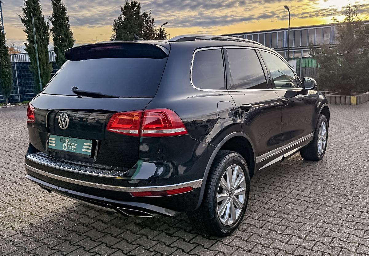 Volkswagen Touareg 3.0 V6 TDI R-Line LUFT NAVI DYNAUDIO RFK PDC