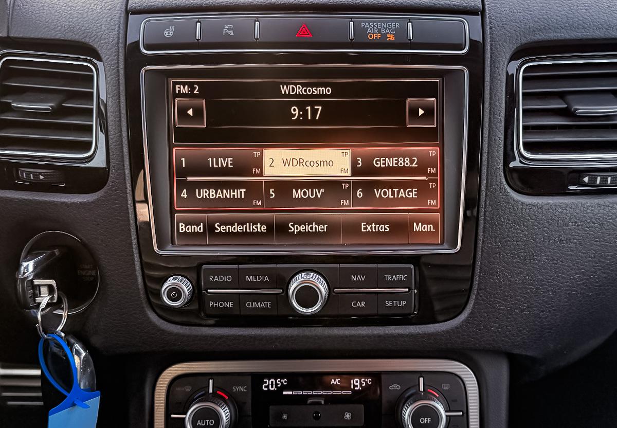 Volkswagen Touareg 3.0 V6 TDI R-Line LUFT NAVI DYNAUDIO RFK PDC