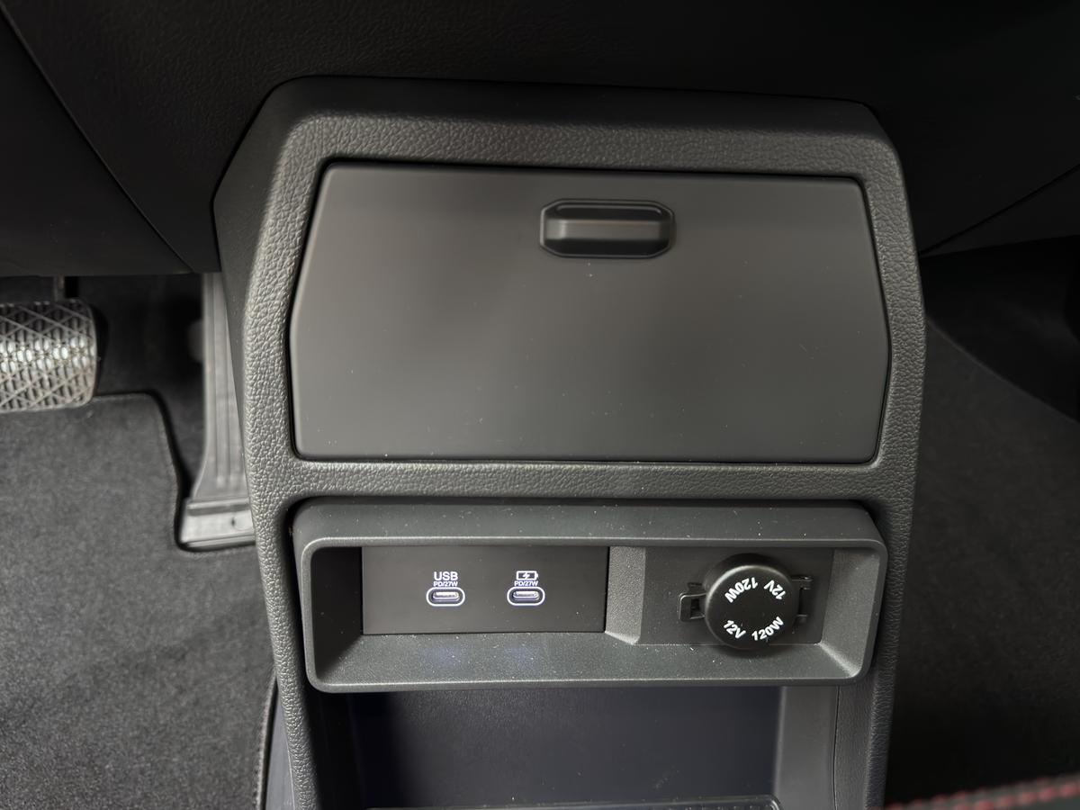 KGM Actyon 1.5 T-GDI LUX 2WD A/T