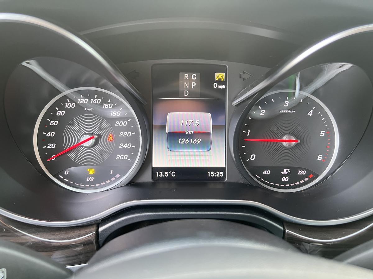 Mercedes-Benz V 250 d+AMG+Distronic+LED+360+Burmester