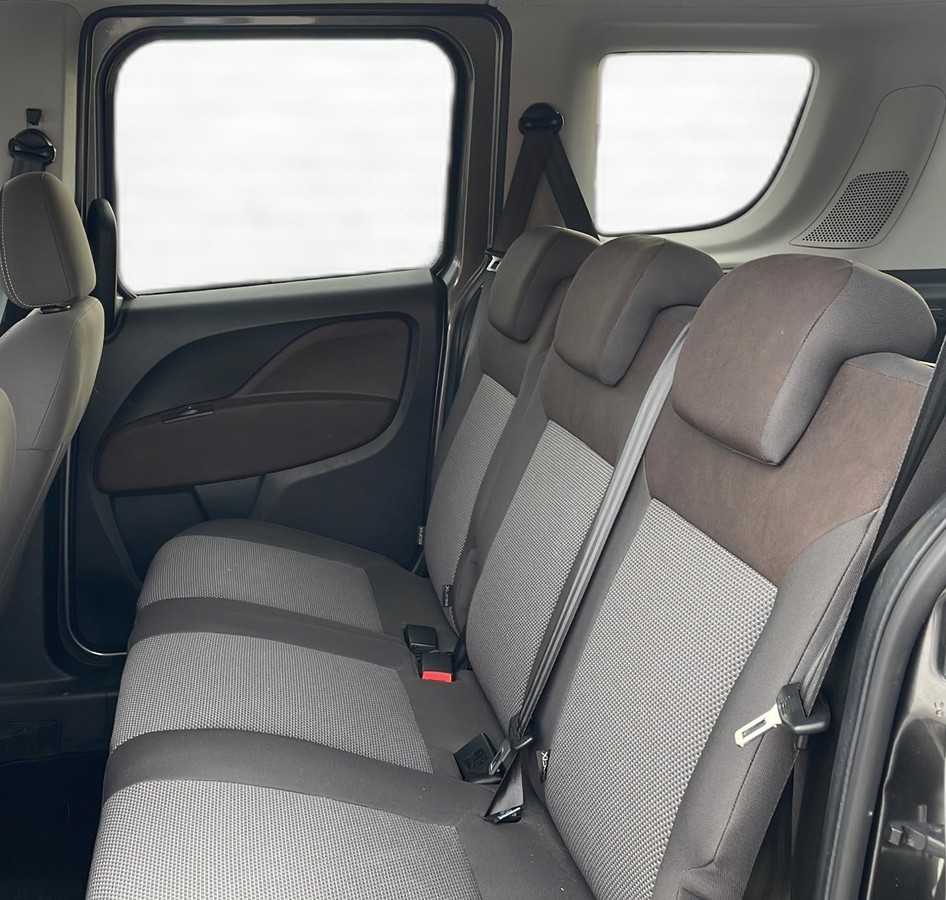 Fiat Doblo Cargo 1.6 Multijet Trekking Navi* AHZV* SHZ*