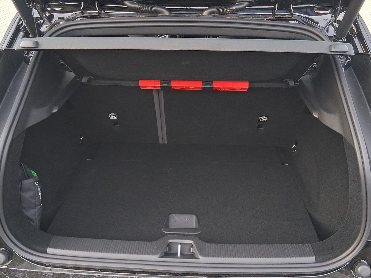 Volvo EX30 RWD Extended Range Plus*SITZ-& LENKRADHEIZUNG*