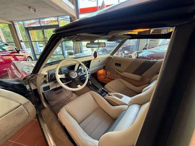 Corvette C3 Targa Collectors Edition