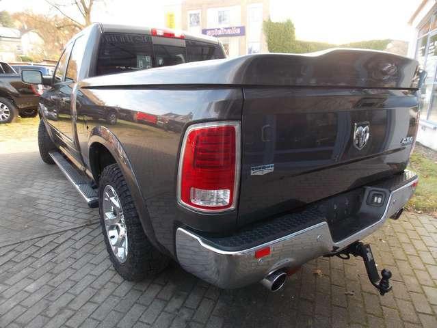 Dodge RAM 1500 5,7 Hemi Laramie UNFALLFREI