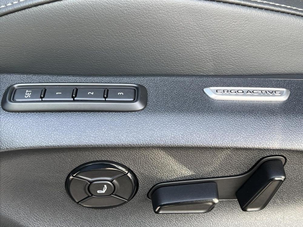 Volkswagen Passat Variant R-Line 2,0 TDI DSG 4Motion 142KW Winterpaket