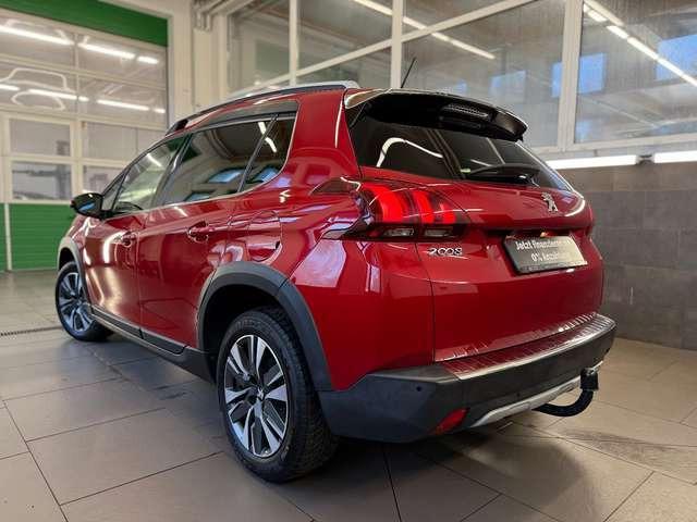 Peugeot 2008 Allure NAVI SHZ AHK PDC PANO CAM LED LEDER