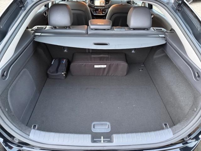 Hyundai IONIQ Premium Elektro +LEDER+LED+KLIMA+ACC+PDC+UVM+