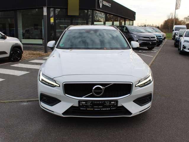 Volvo V60 Momentum