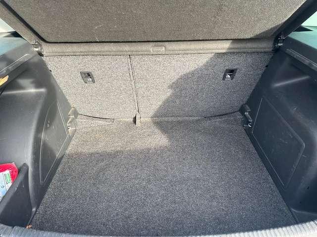 Skoda Rapid 1.6 TDI Ambition SHZG NUR GEWERBE/Export !