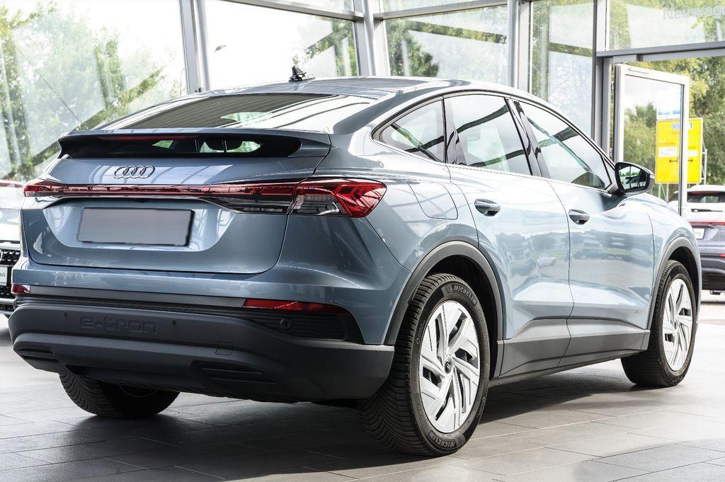 Audi Q4 e-tron Sportback +KEYLESS+LED+NAVI+KAM