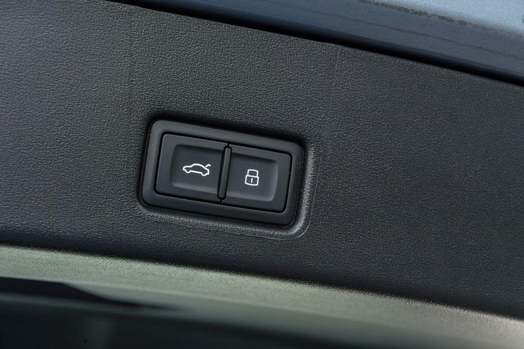 Audi Q4 e-tron Sportback +KEYLESS+LED+NAVI+KAM