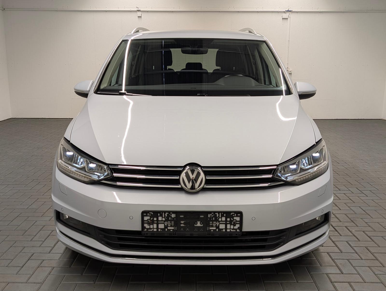 Volkswagen Touran Join LED/Navi/ACC/SHZ/PDC/AHK/el.Heck/LM