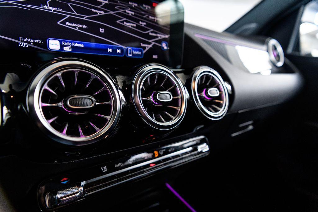 Mercedes-Benz B 180 AMG+Automatic+Navi+Kamera+el. Klappe