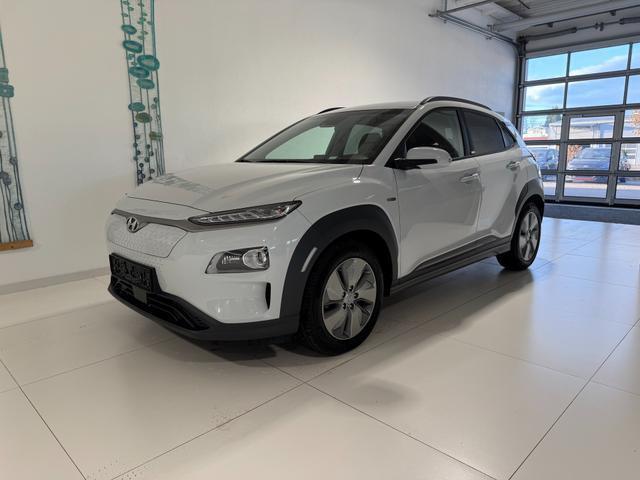 Hyundai KONA KONA Style / Style-Paket Elektro 2WD Lenkradh...