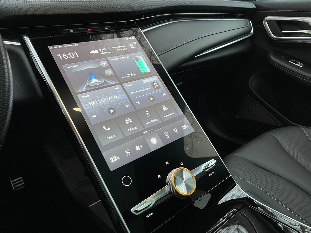 MG Marvel R Performance*BOSE*PANO*LEDER*MEMO*LED