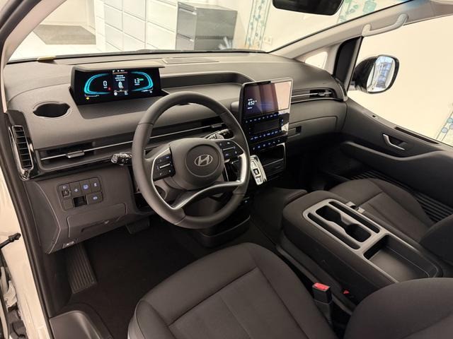 Hyundai Staria Kastenwagen 1.6 T-GDi HEV 165kW (224...
