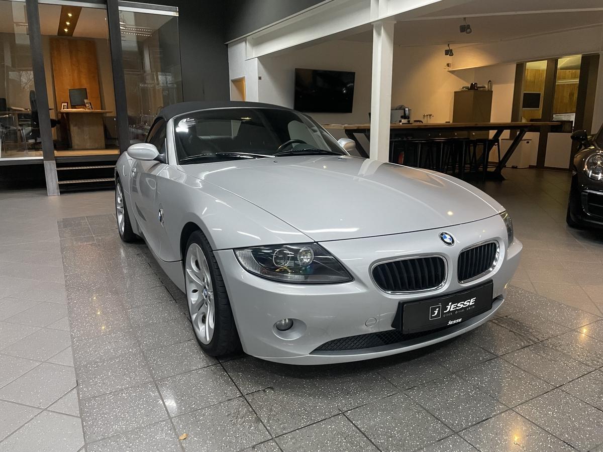 BMW Z4  2.2i Roadster 6 Zyliner Sitzheizung Leder 