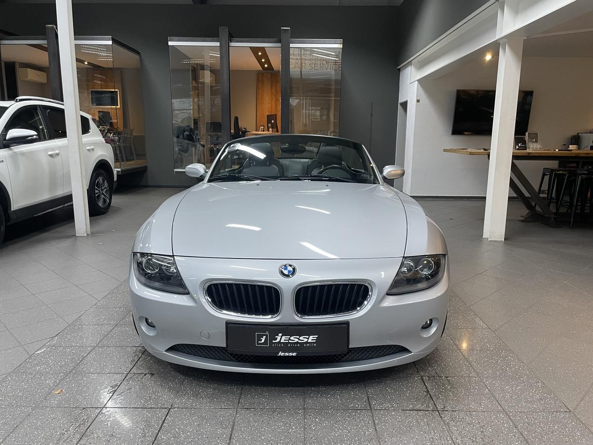 BMW Z4  2.2i Roadster 6 Zyliner Sitzheizung Leder 