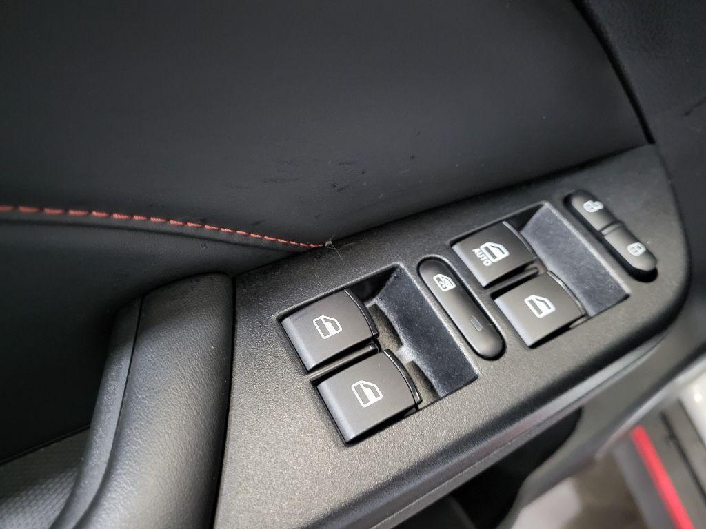 DFSK Fengon 500 AUTOMATIK+KAMERA+SHZ+