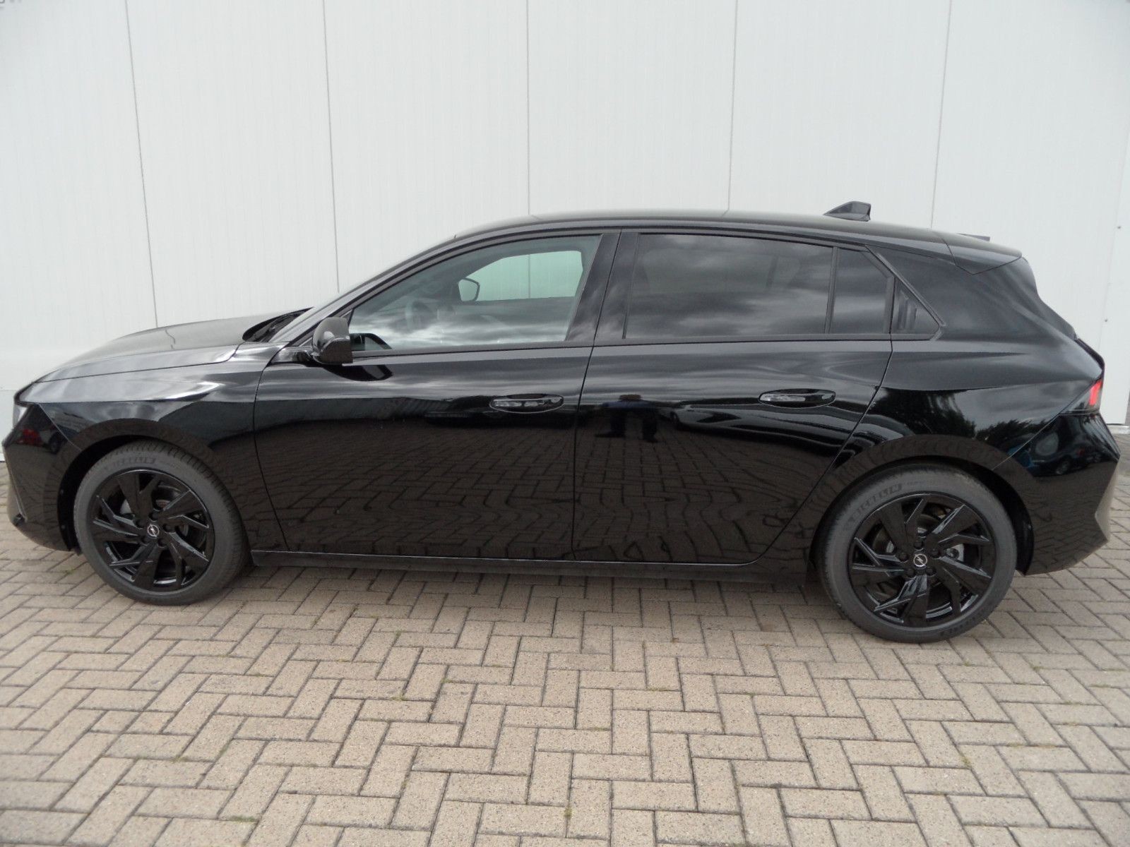 Opel Astra L 1,2 Lim. GS+360°Cam+Sitzhzg+Navi+AHK+AT