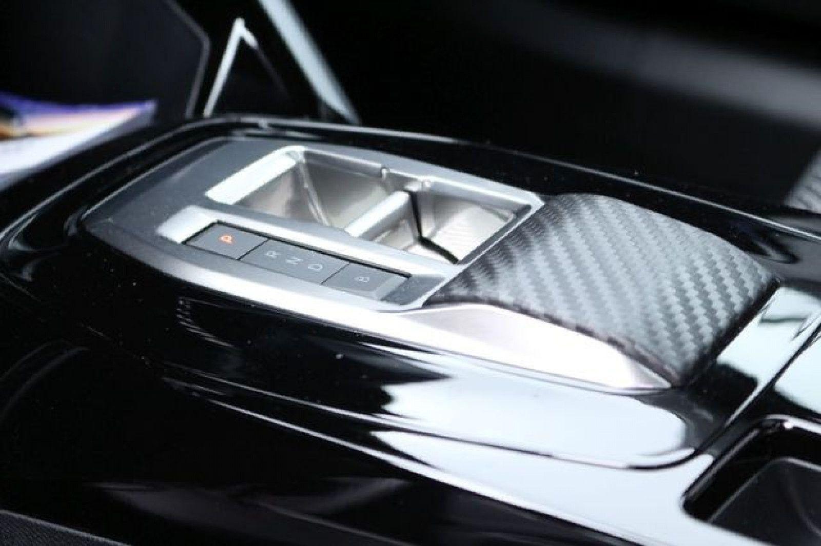 Peugeot 2008 e-GT++Abstandstempomat++NAVI++RFK