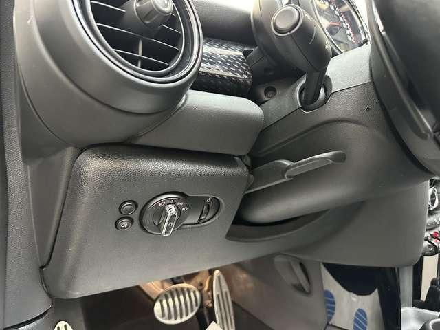 MINI John Cooper Works Cabrio 