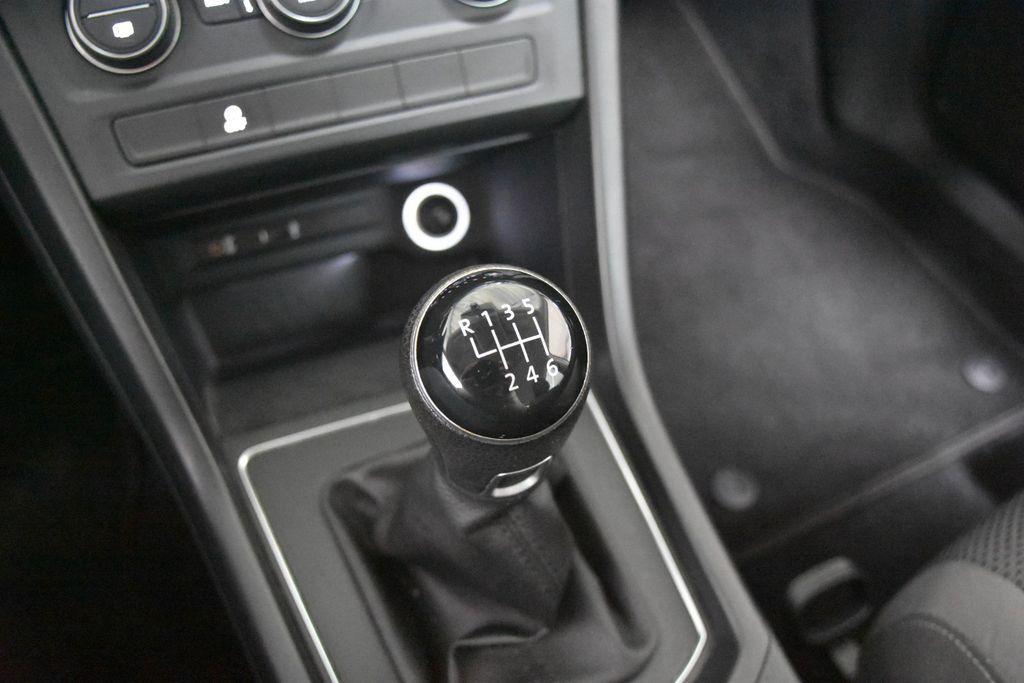 Volkswagen Touran 1.6TDI 2ZKlima Sitzheizung USB Scheckheft